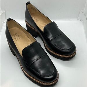 Naturalizer Women's Darry Lug Sole Heeled Loafer Black Leather Size 10 W